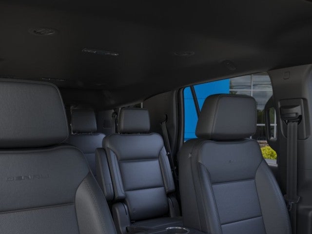 2026 GMC Yukon Denali - Photo 24