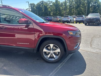 2020 Jeep CHEROKEE LIMITED