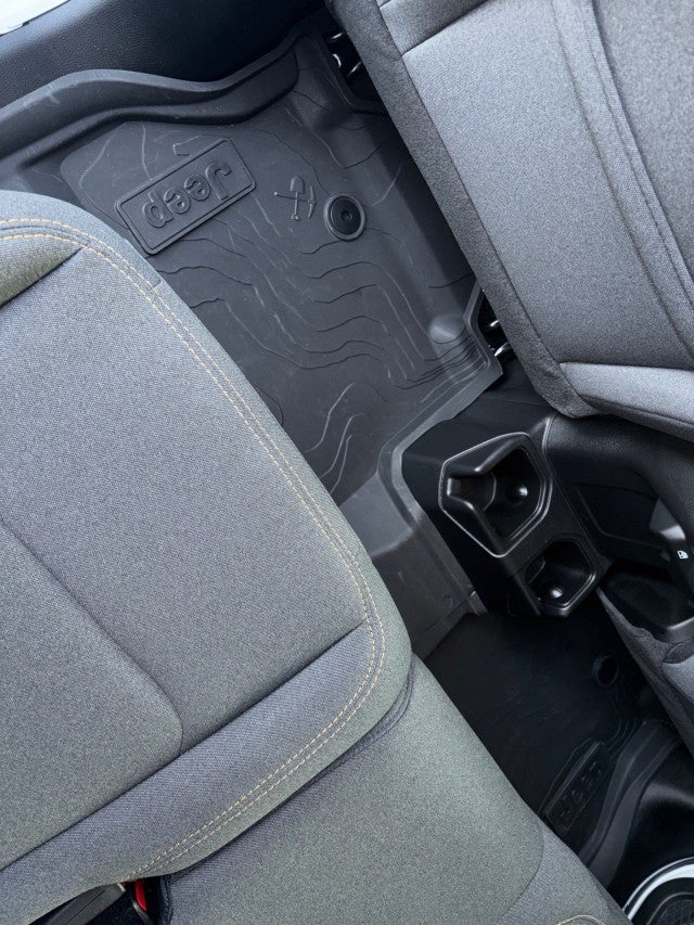 2025 Jeep Gladiator Willys