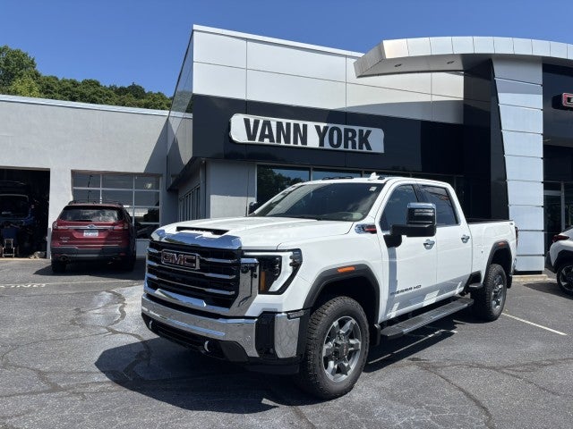 2026 GMC Sierra 2500 HD SLT