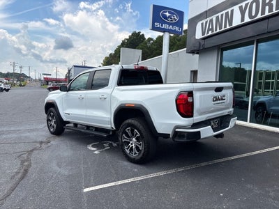 2025 GMC Canyon AT4
