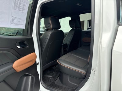 2025 GMC Canyon AT4