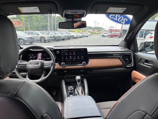 2025 GMC Canyon AT4
