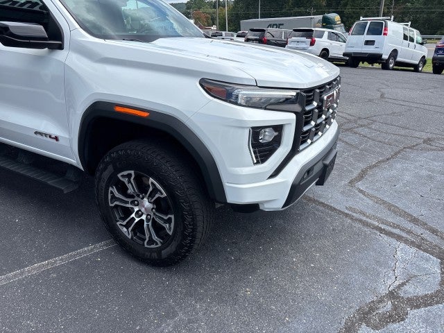 2025 GMC Canyon AT4
