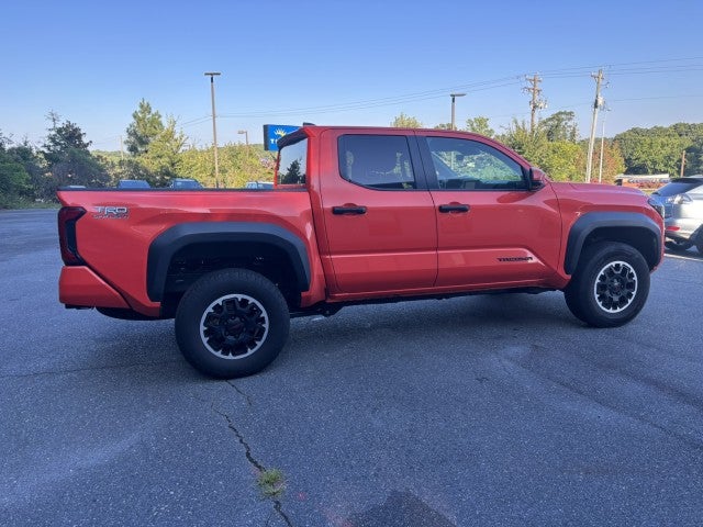 2024 Toyota Tacoma 4WD SR5
