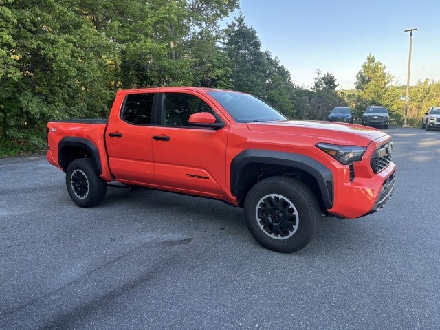 2024 Toyota Tacoma 4WD SR5