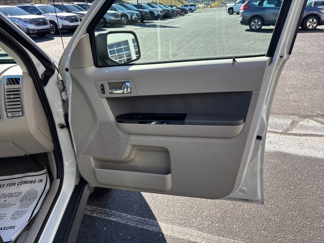 2010 Mazda Mazda Tribute Sport