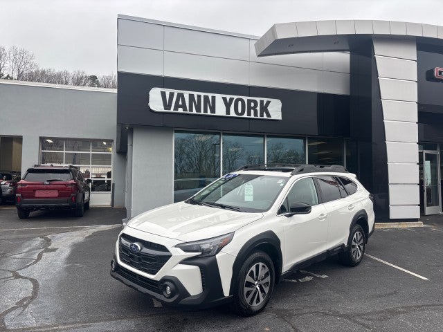 2025 Subaru Outback Premium