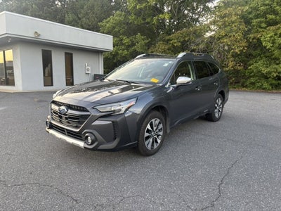 2025 Subaru Outback Touring