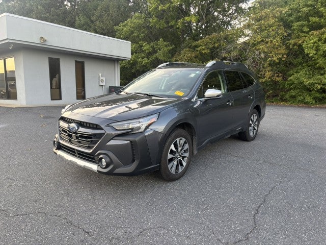2025 Subaru Outback Touring