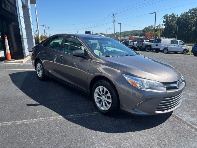 2017 Toyota Camry XLE