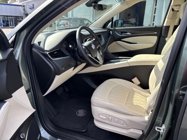 2022 Buick Enclave Avenir