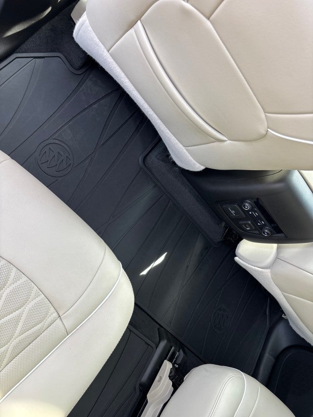 2022 Buick Enclave Avenir