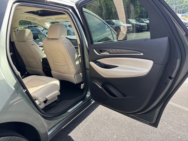 2022 Buick Enclave Avenir