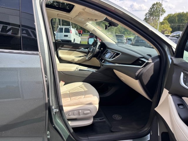 2022 Buick Enclave Avenir