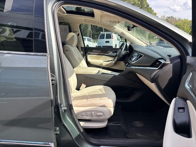 2022 Buick Enclave Avenir
