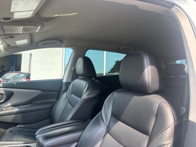 2023 Nissan Murano SL
