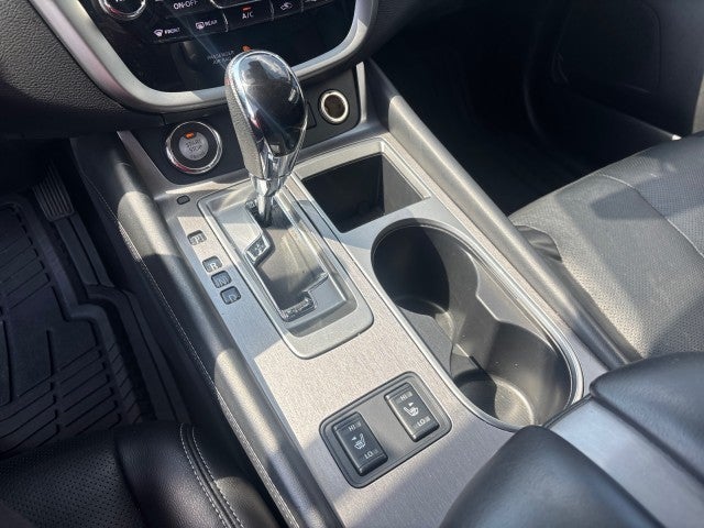 2023 Nissan Murano SL