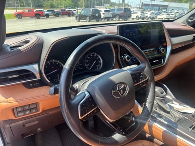 2021 Toyota Highlander Platinum