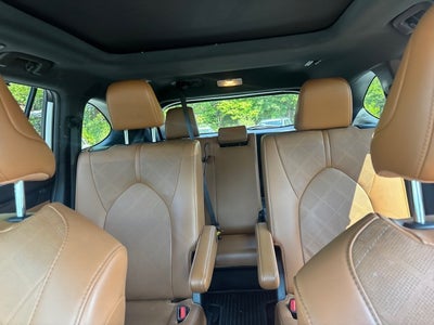 2021 Toyota Highlander Platinum
