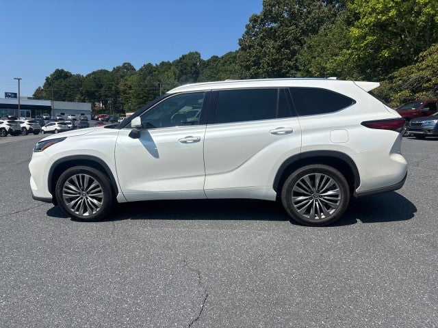 2021 Toyota Highlander Platinum