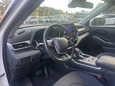 2023 Toyota Highlander L