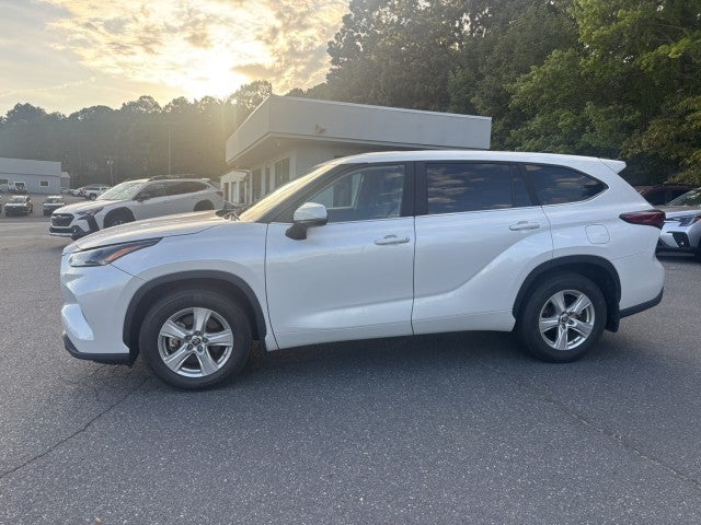 2023 Toyota Highlander L