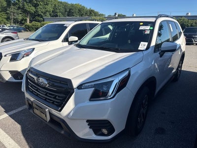 2022 Subaru Forester Premium