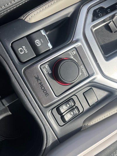 2024 Subaru Forester Premium