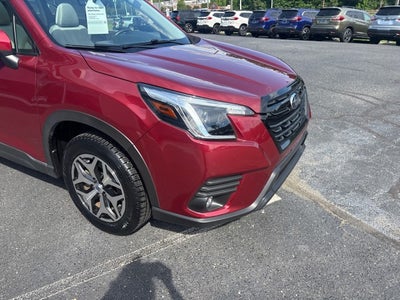 2024 Subaru Forester Premium