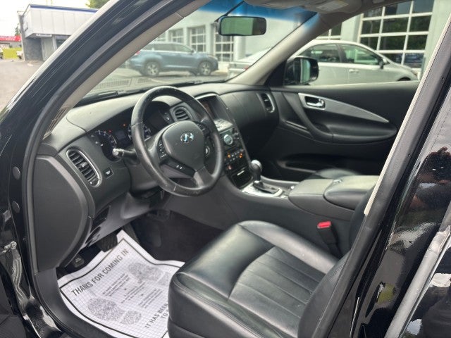 2017 INFINITI QX50 Base