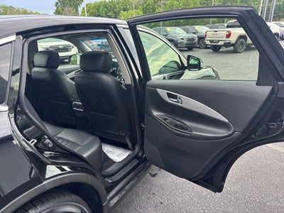 2017 INFINITI QX50 Base