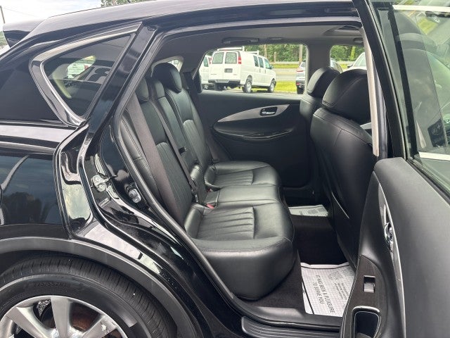 2017 INFINITI QX50 Base