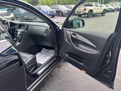 2017 INFINITI QX50 Base
