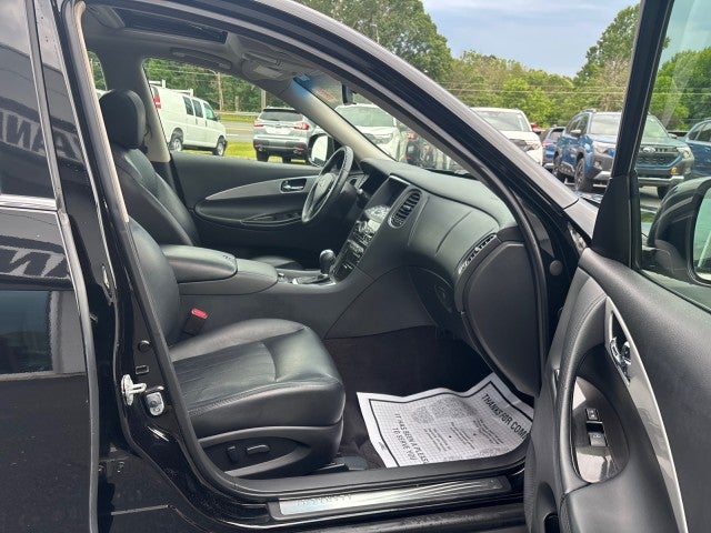 2017 INFINITI QX50 Base