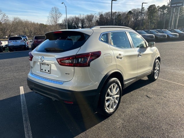 2022 Nissan Rogue Sport SV