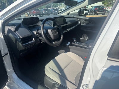 2025 Toyota Prius LE
