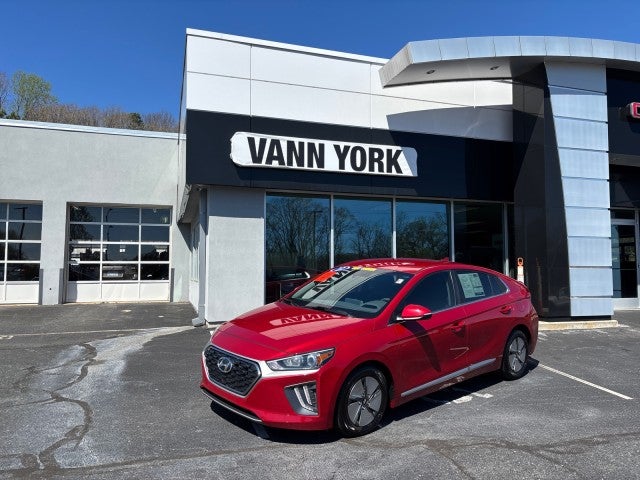 2022 Hyundai Ioniq SE