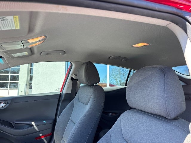 2022 Hyundai Ioniq Hybrid SE