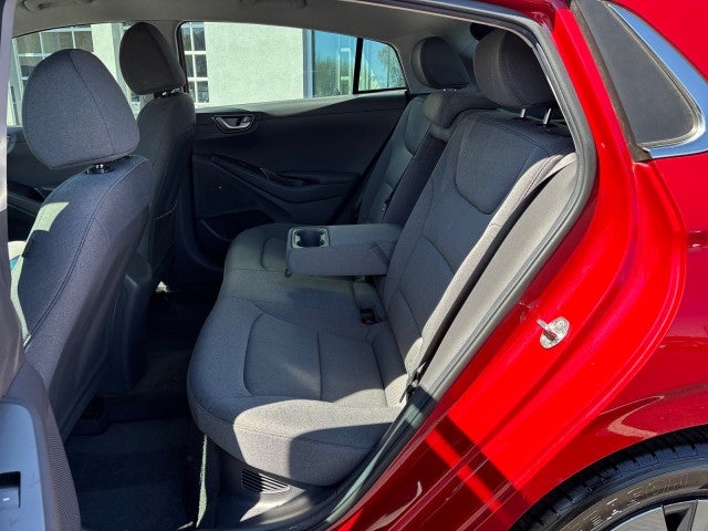 2022 Hyundai Ioniq Hybrid SE