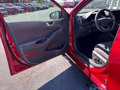 2022 Hyundai Ioniq Hybrid SE