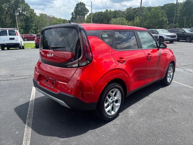 2024 Kia Soul LX