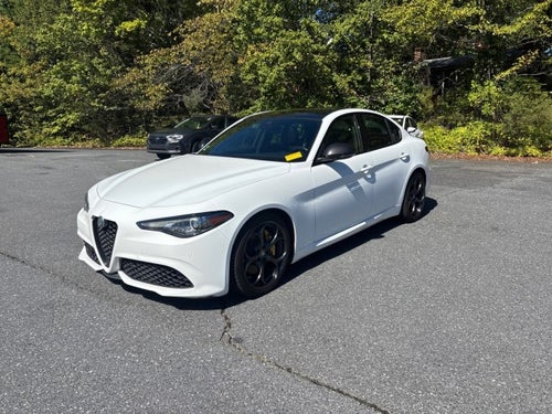 2020 Alfa Romeo Giulia Sport