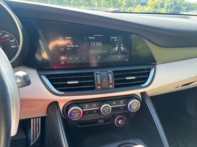 2020 Alfa Romeo Giulia Sport