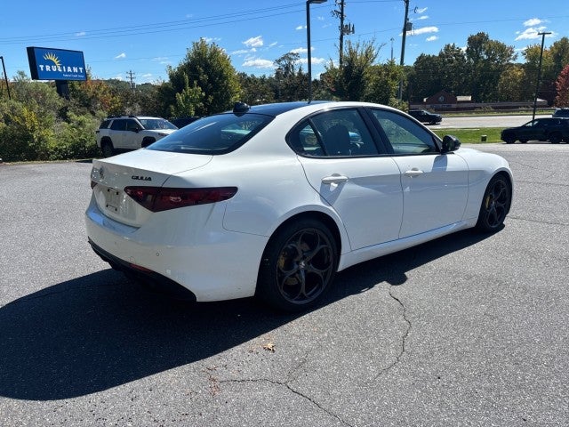 2020 Alfa Romeo Giulia Sport