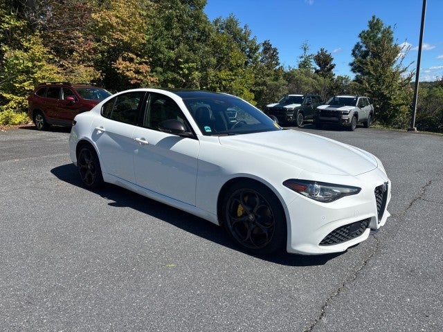 2020 Alfa Romeo Giulia Sport
